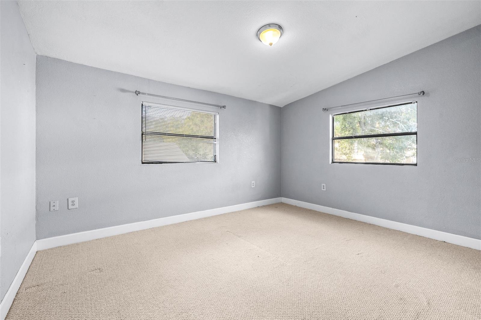 Image 41 of 56 For 3415 Barcelona Street