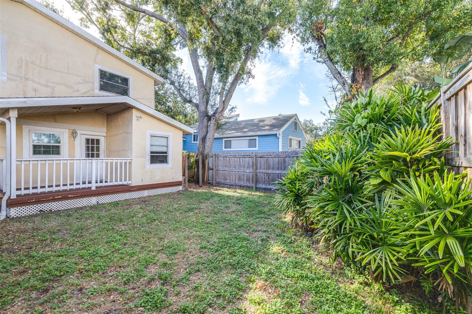 Image 53 of 56 For 3415 Barcelona Street