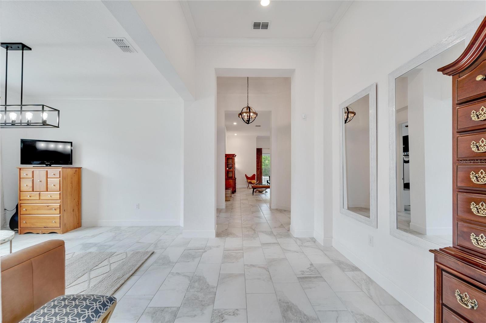 Listing photo id 8 for 618 Manns Harbor Drive