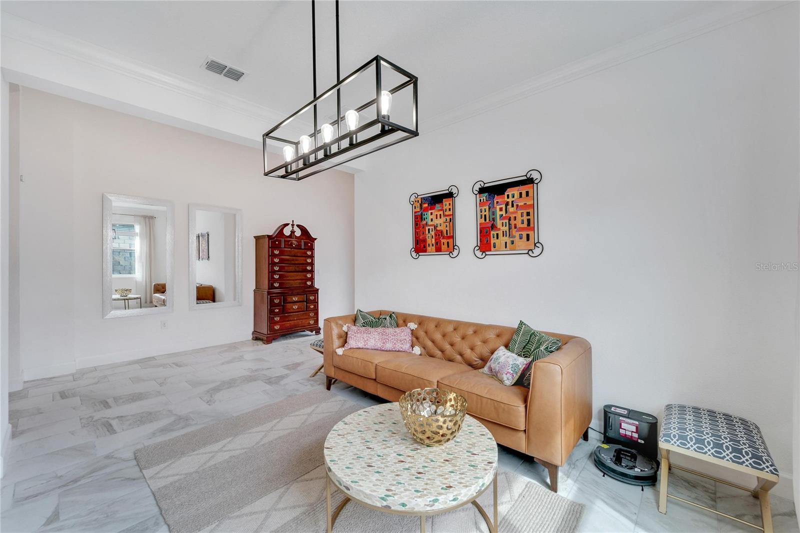 Listing photo id 11 for 618 Manns Harbor Drive