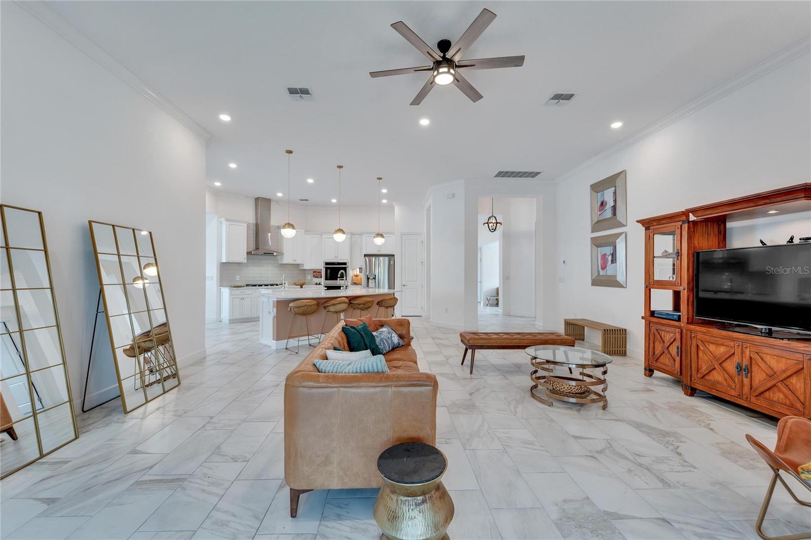 Listing photo id 14 for 618 Manns Harbor Drive