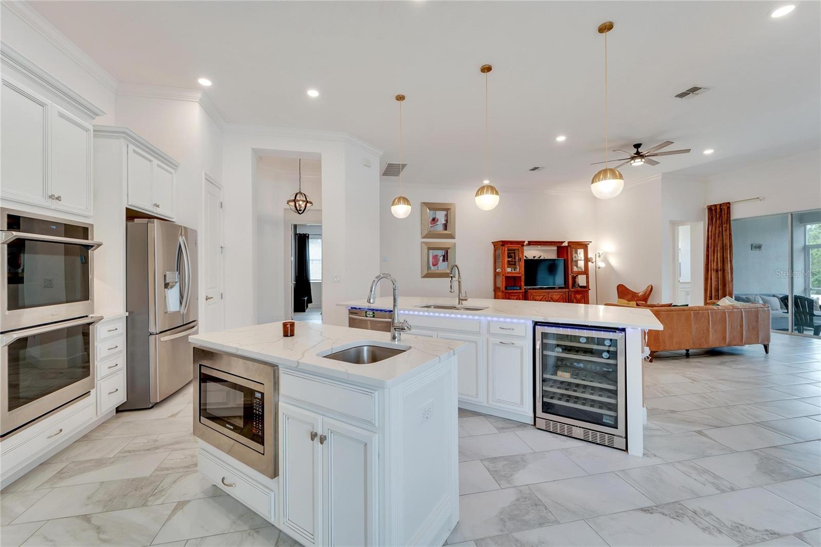 Listing photo id 23 for 618 Manns Harbor Drive