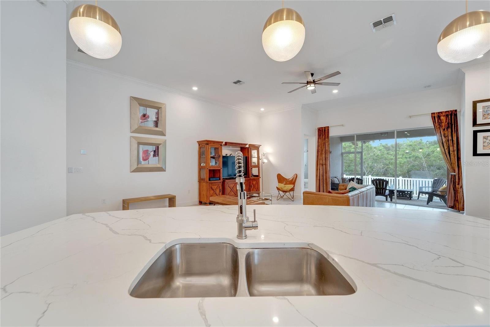 Listing photo id 27 for 618 Manns Harbor Drive