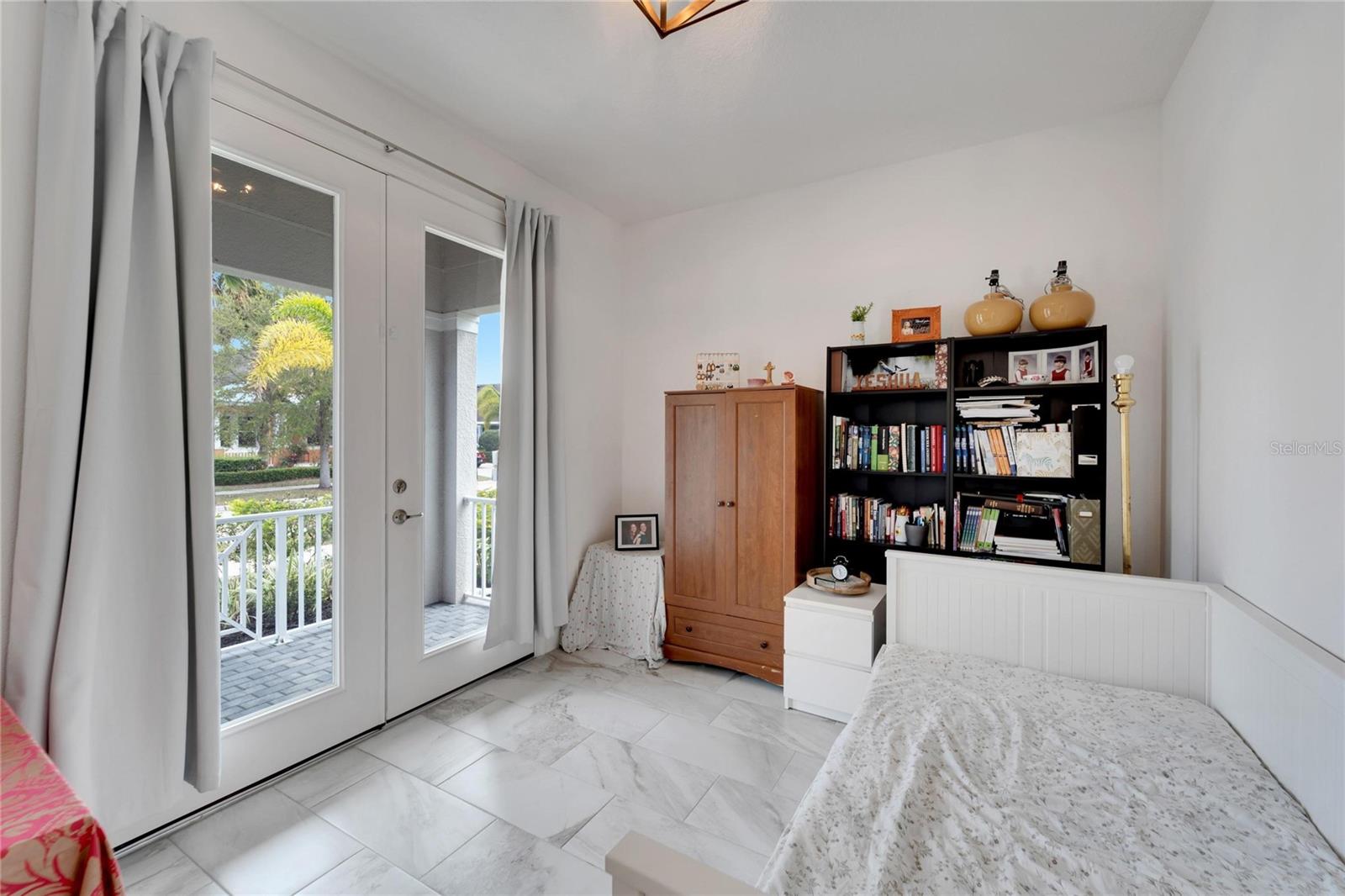 Listing photo id 34 for 618 Manns Harbor Drive