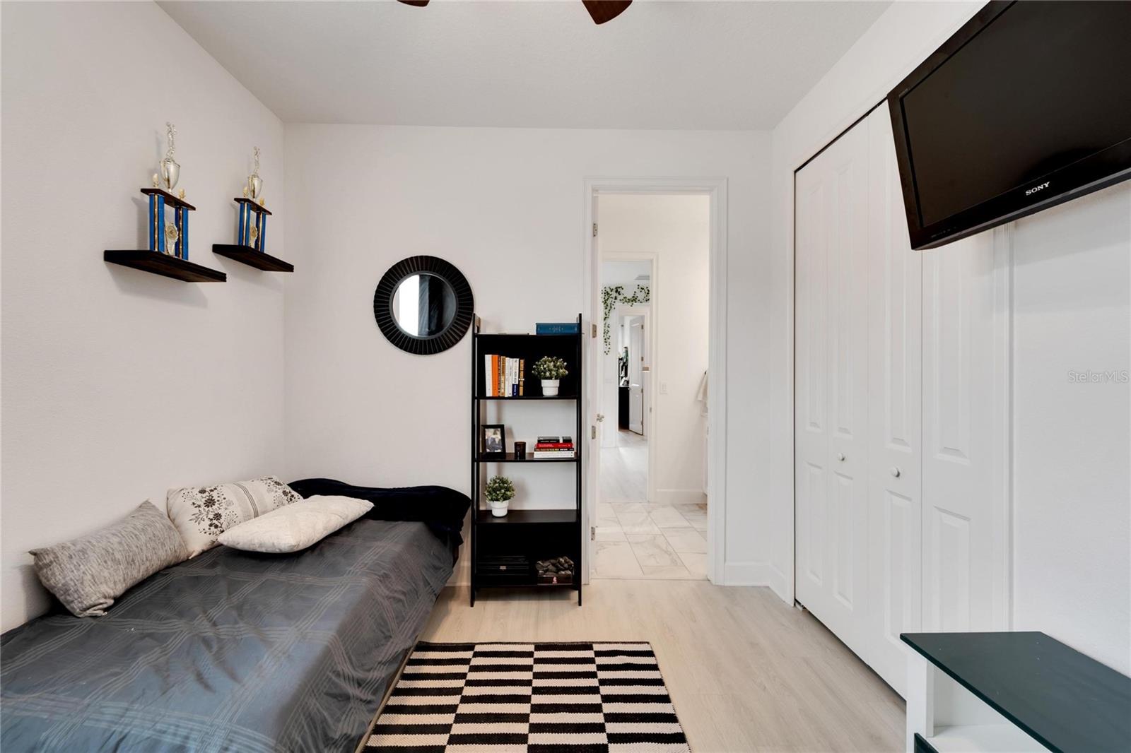 Listing photo id 38 for 618 Manns Harbor Drive