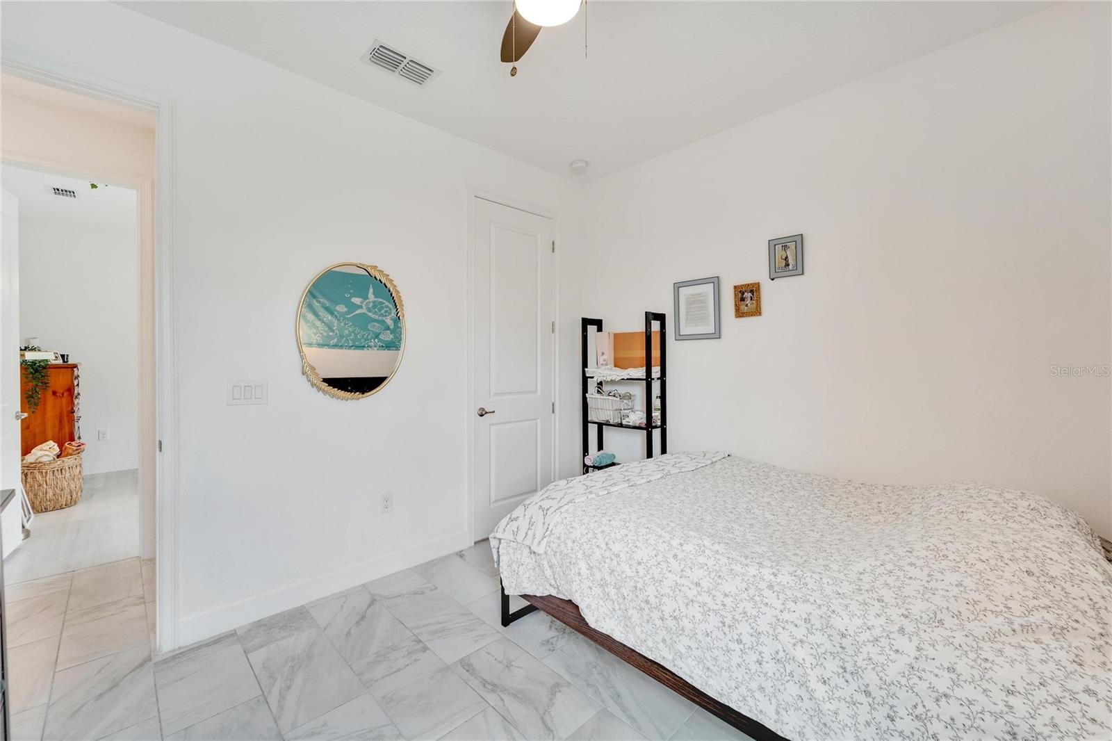 Listing photo id 40 for 618 Manns Harbor Drive