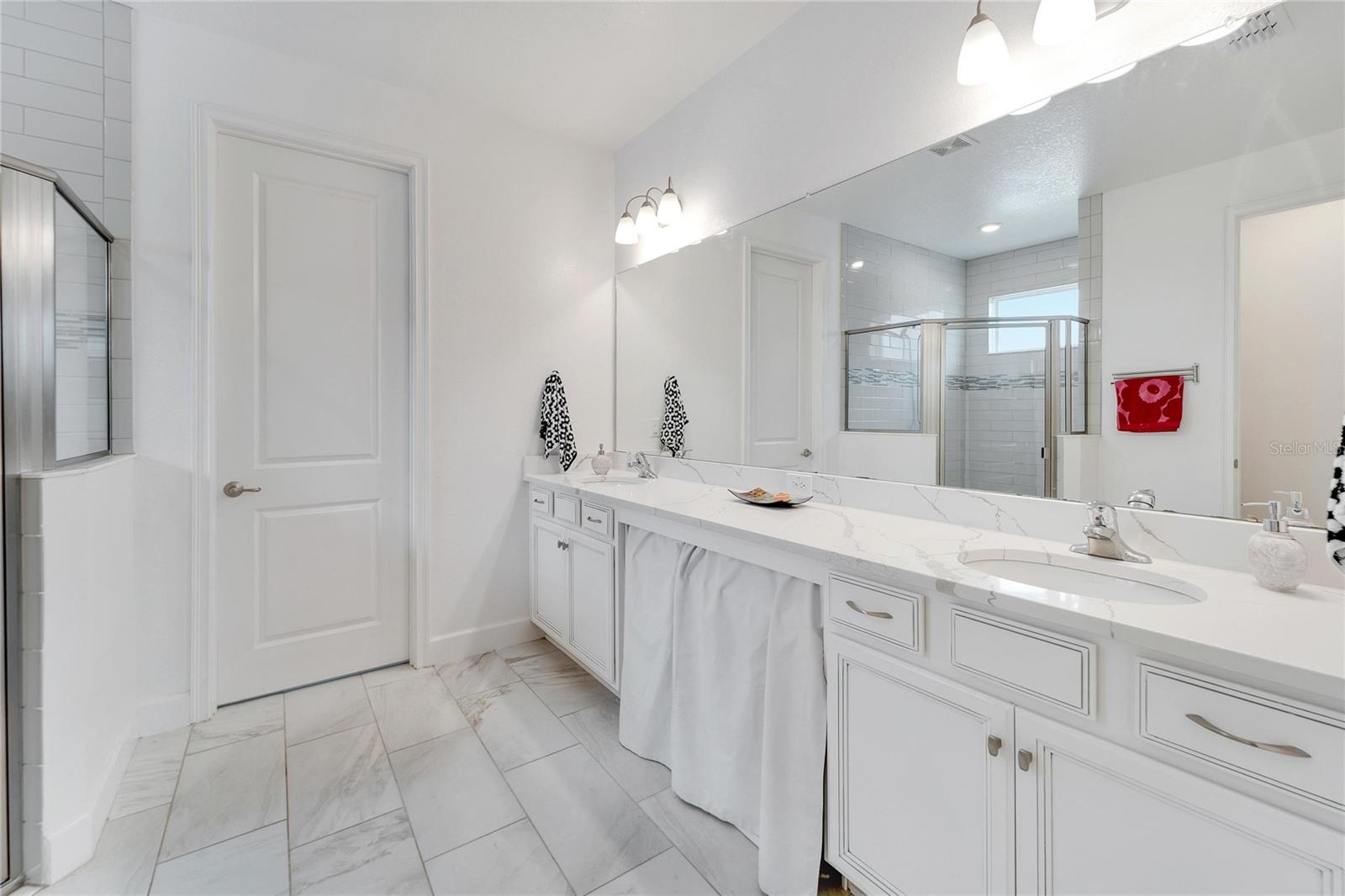 Listing photo id 50 for 618 Manns Harbor Drive