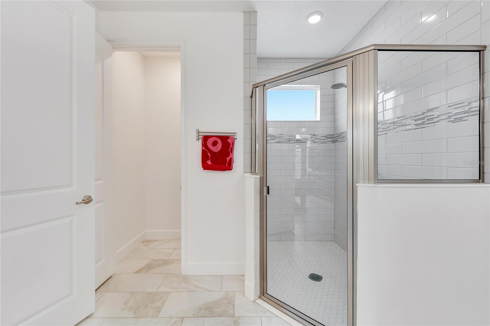 Listing photo id 51 for 618 Manns Harbor Drive