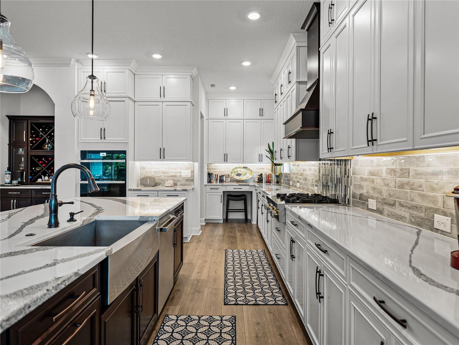 Image 22 of 72 For 7109 Estero Court