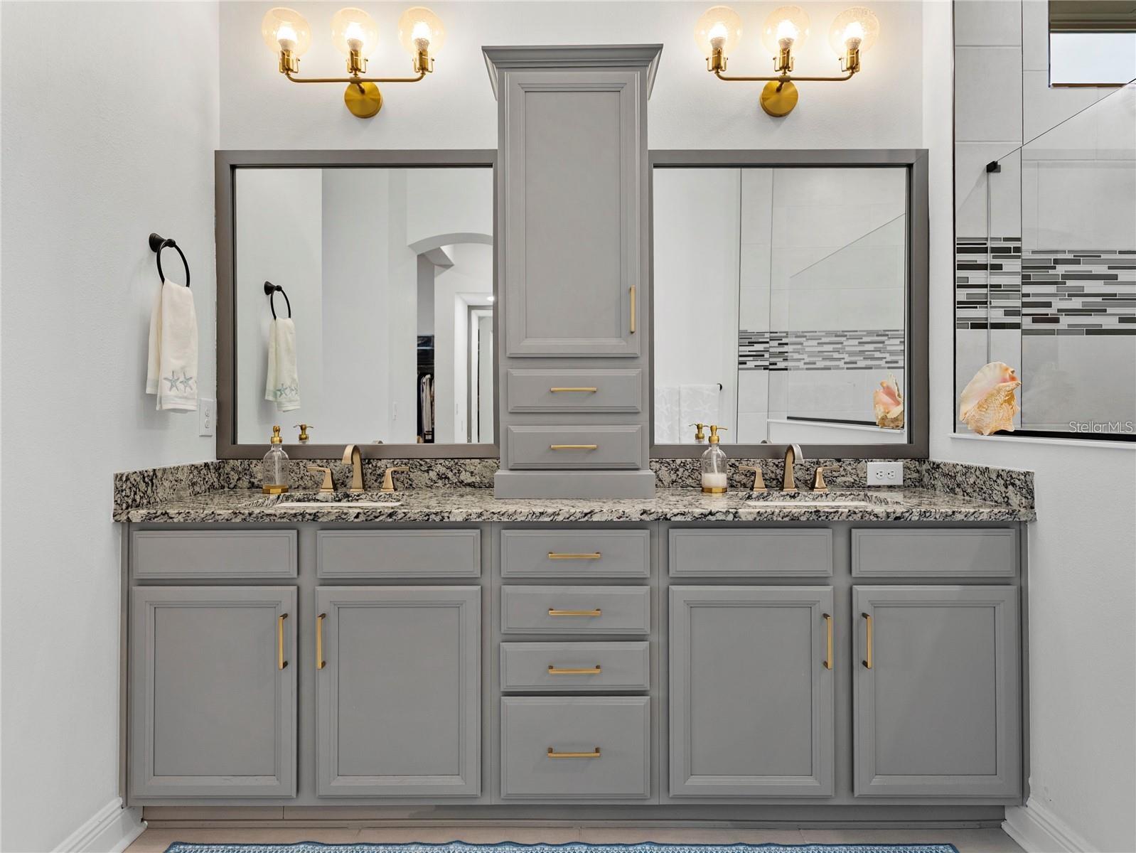 Image 34 of 72 For 7109 Estero Court