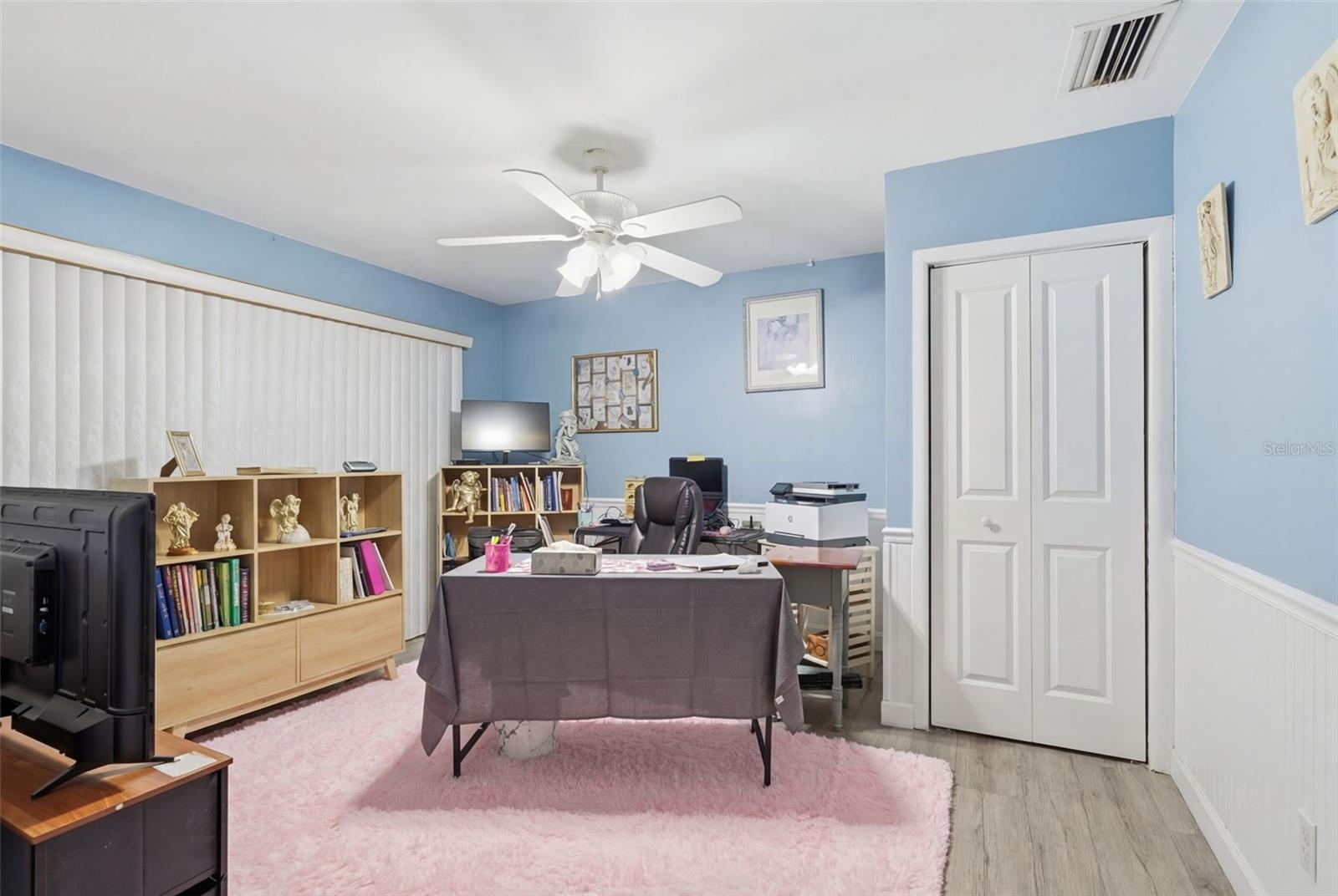 Image 22 of 39 For 3944 49th Avenue S