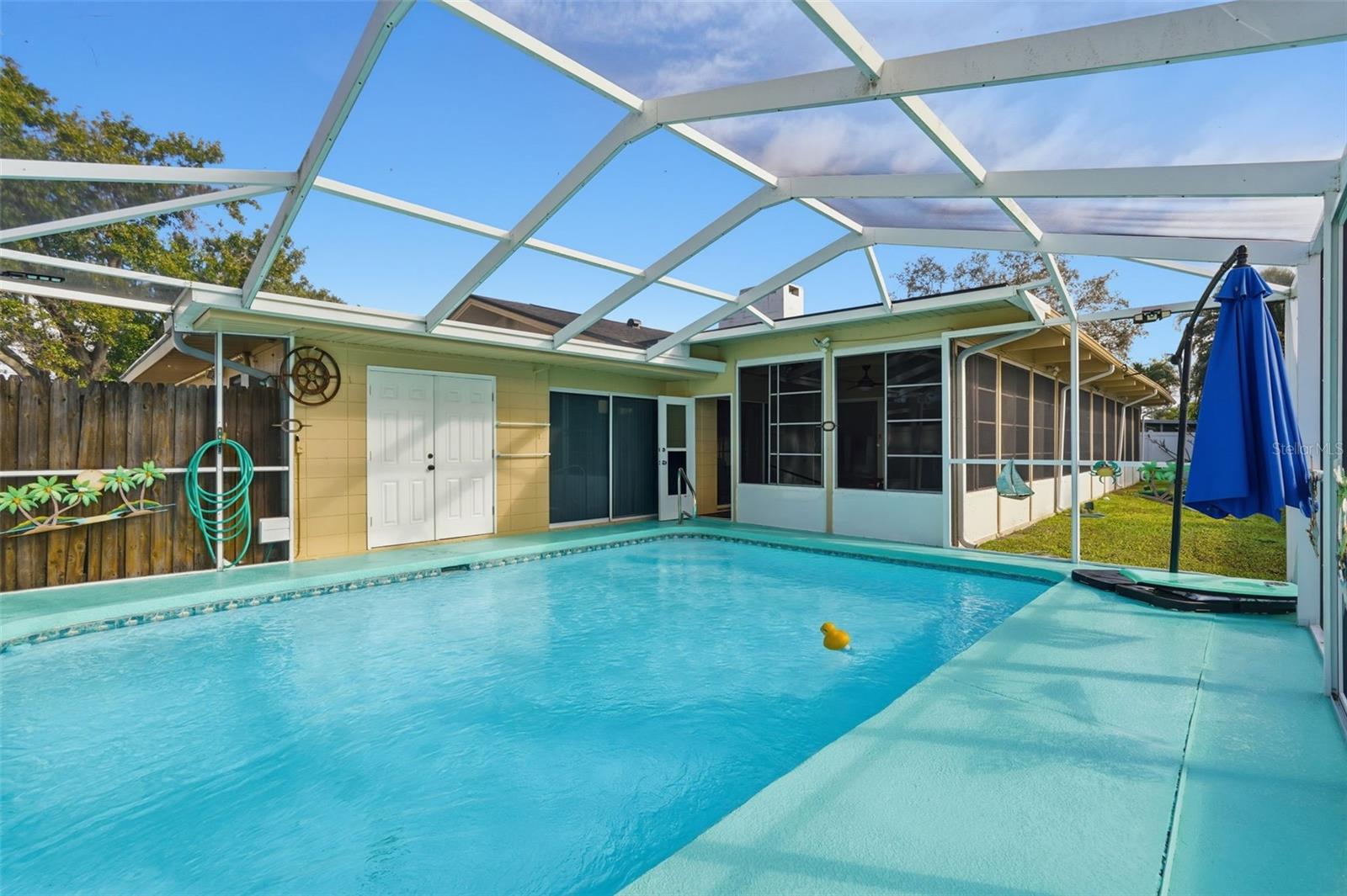 Image 29 of 39 For 3944 49th Avenue S