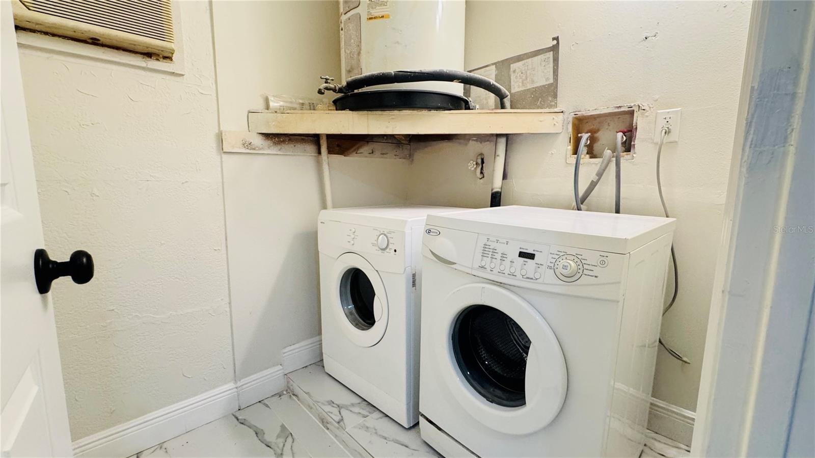 Image 13 of 28 For 3145 Munson Street