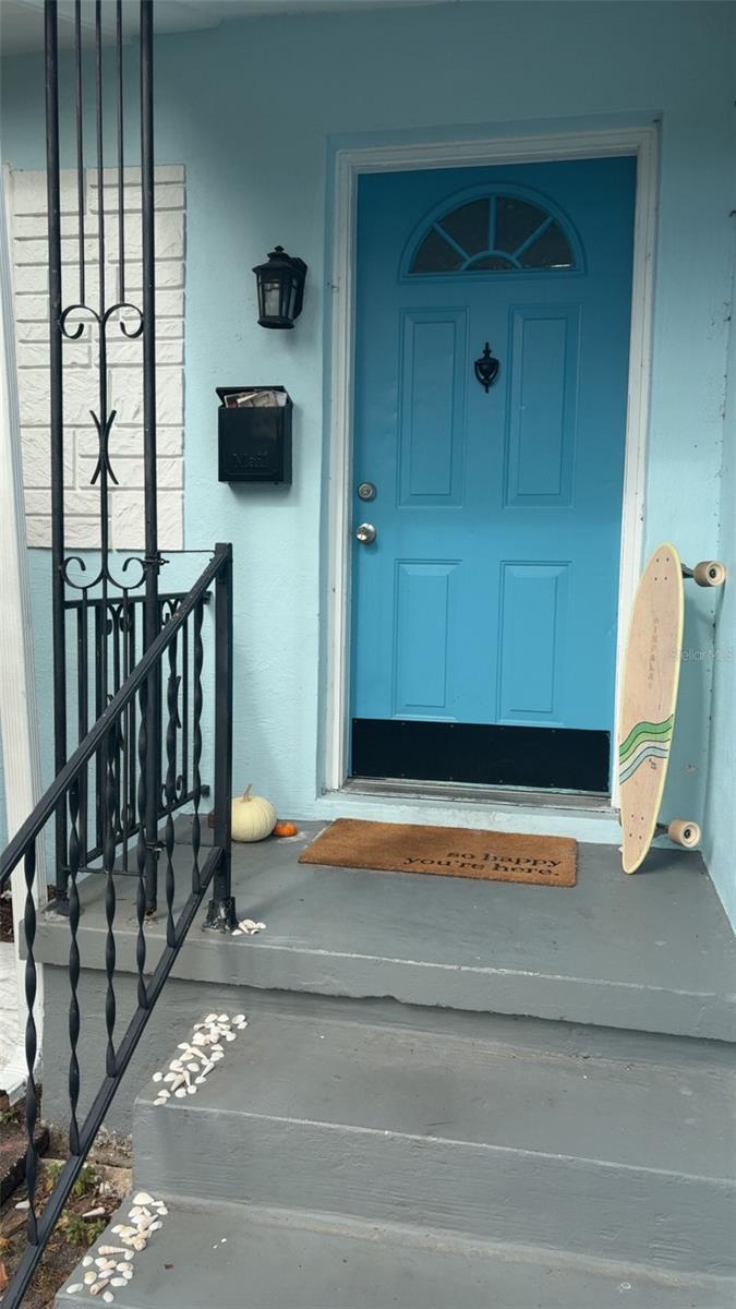 Image 2 of 7 For 3225 32nd Avenue N