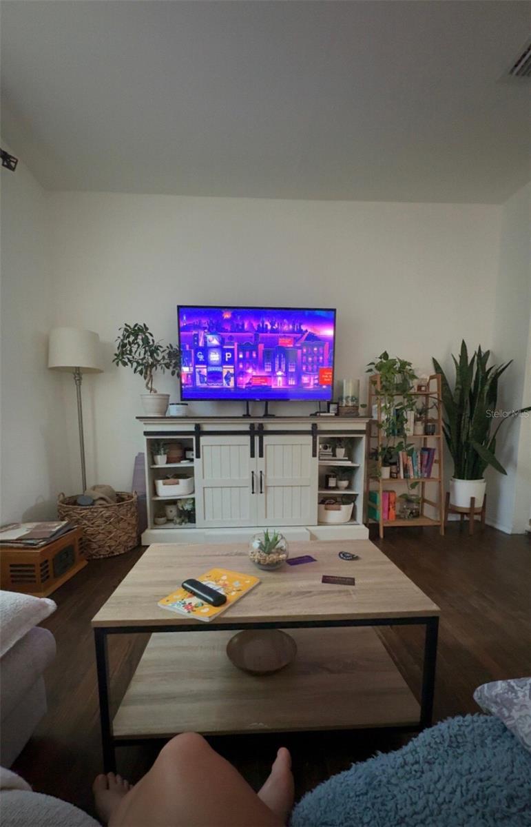 Image 5 of 7 For 3225 32nd Avenue N