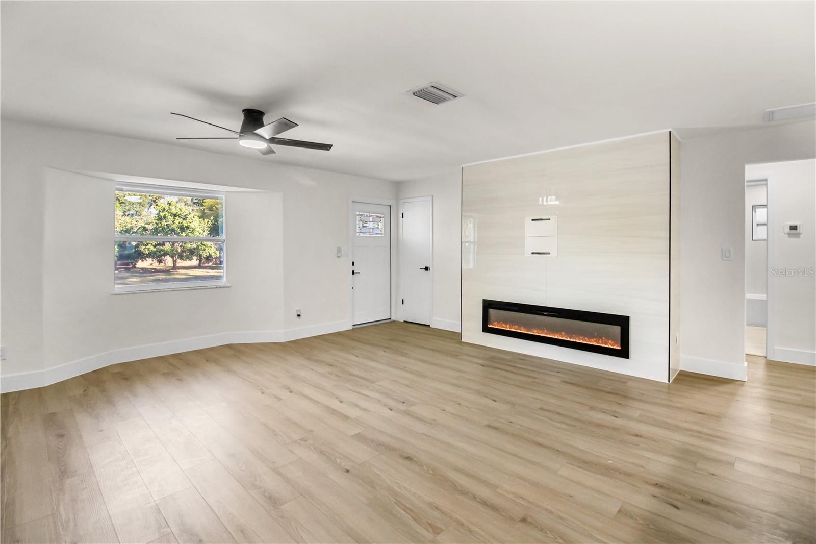 Image 11 of 28 For 1984 64th Avenue N