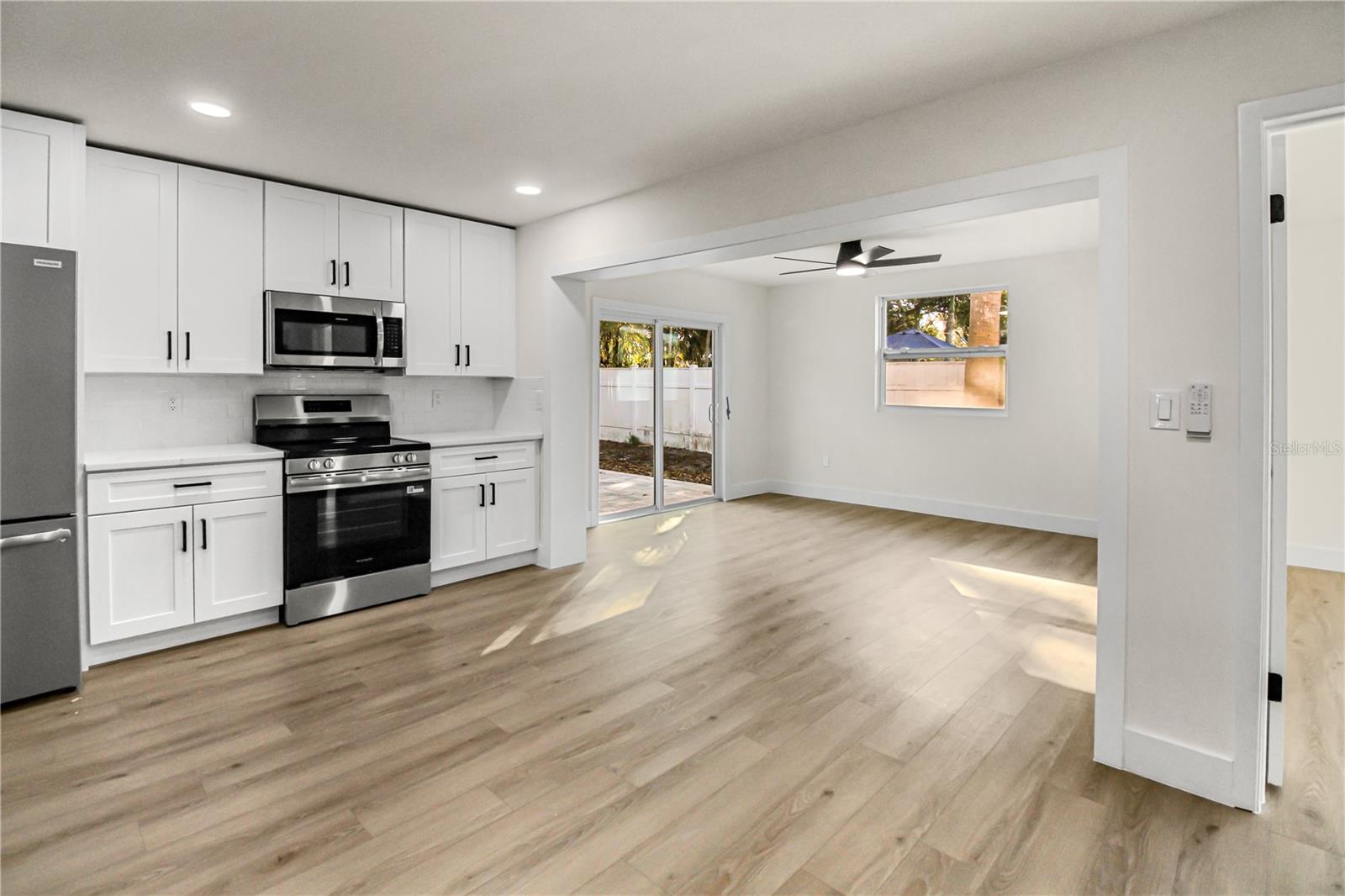 Image 5 of 28 For 1984 64th Avenue N