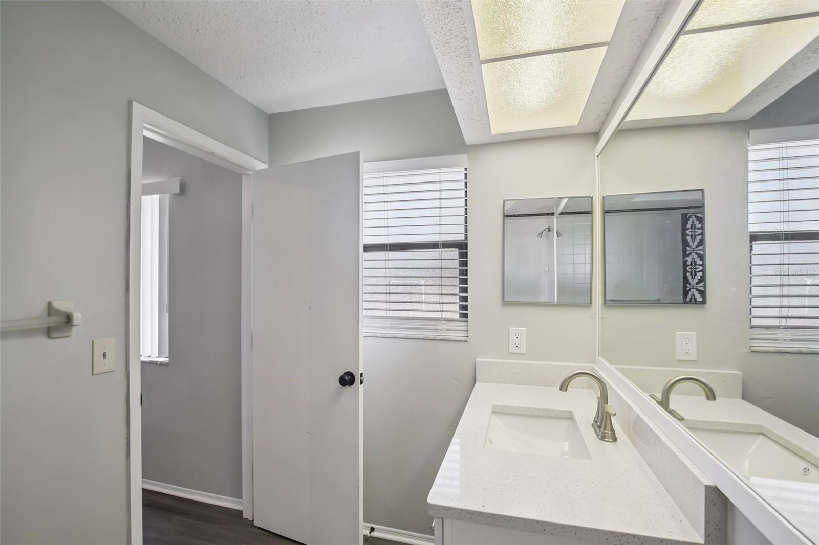 Listing photo id 20 for 1408 Woodstork Drive