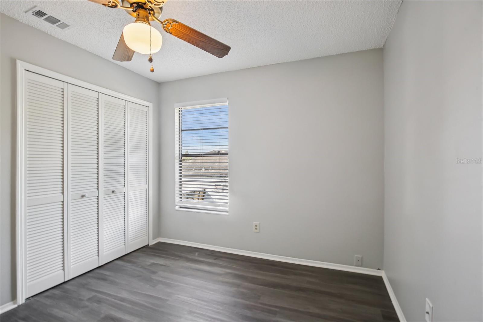 Listing photo id 21 for 1408 Woodstork Drive