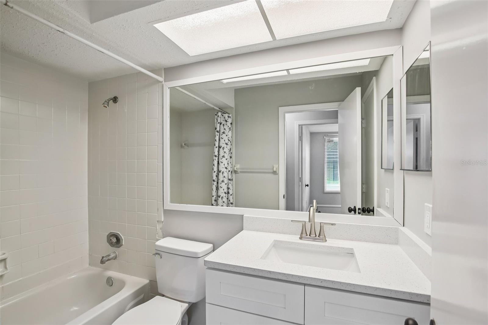 Listing photo id 24 for 1408 Woodstork Drive