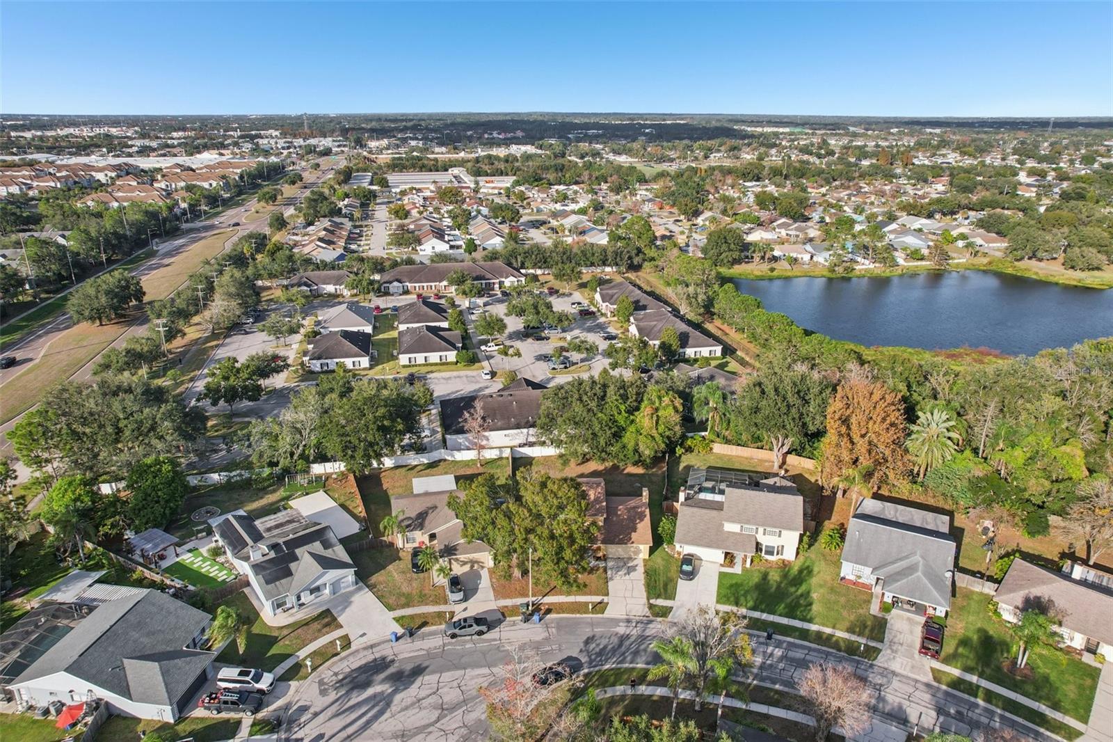 Listing photo id 41 for 1408 Woodstork Drive