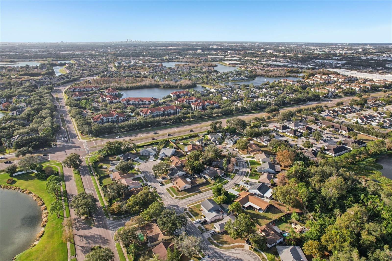 Listing photo id 45 for 1408 Woodstork Drive