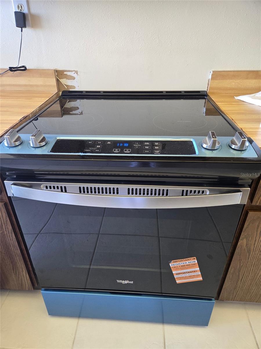 Image 20 of 45 For 400 Island Way 1606