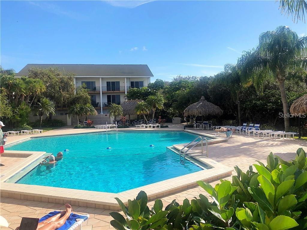 Image 34 of 45 For 400 Island Way 1606