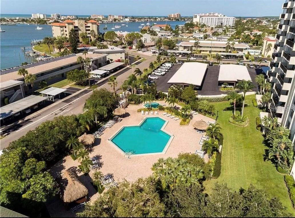 Image 9 of 45 For 400 Island Way 1606