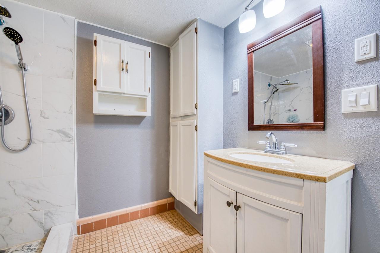 Image 10 of 48 For 2619 64th Place N