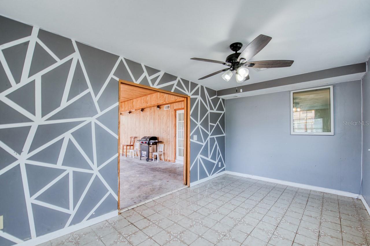 Image 21 of 48 For 2619 64th Place N