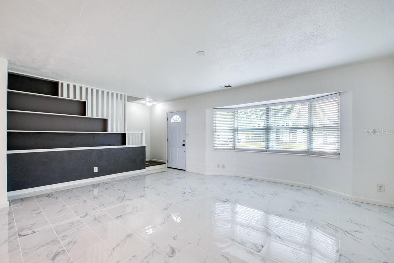 Image 3 of 48 For 2619 64th Place N