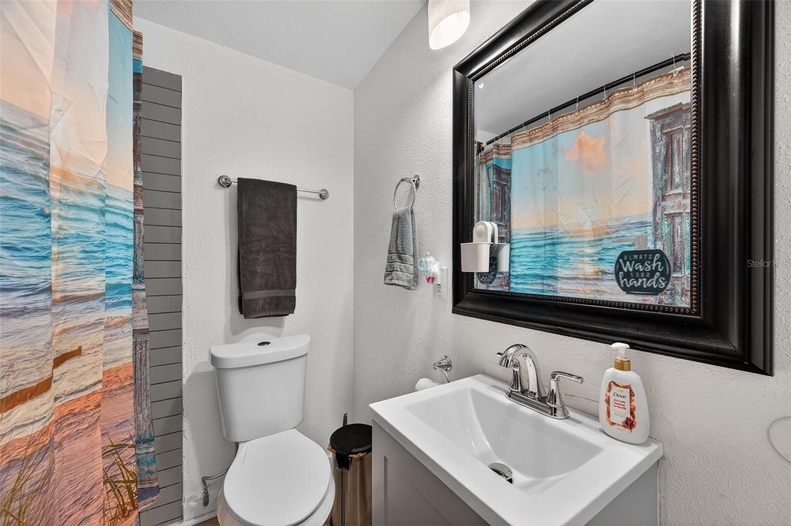 Image 15 of 28 For 4324 16th Avenue S