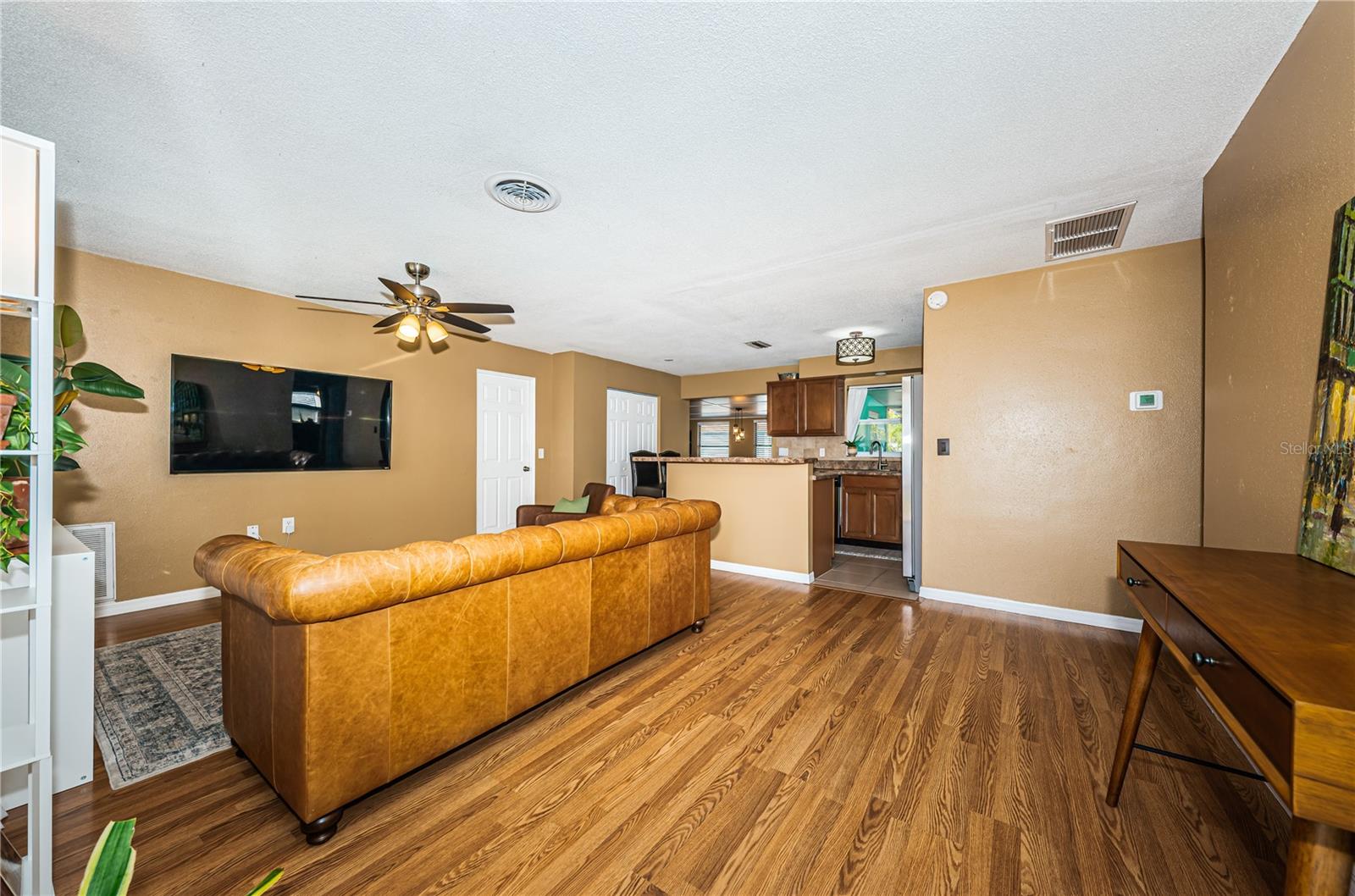 Image 4 of 30 For 1738 Bentley Street