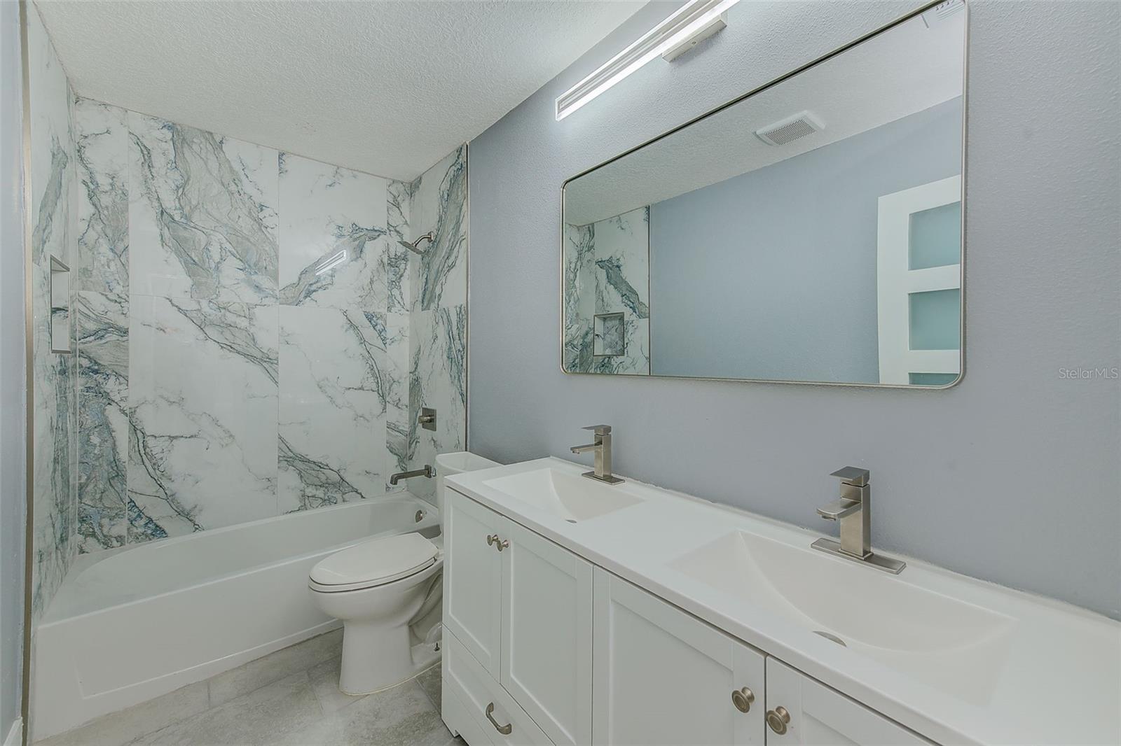 Image 24 of 45 For 6208 Florida Circle E