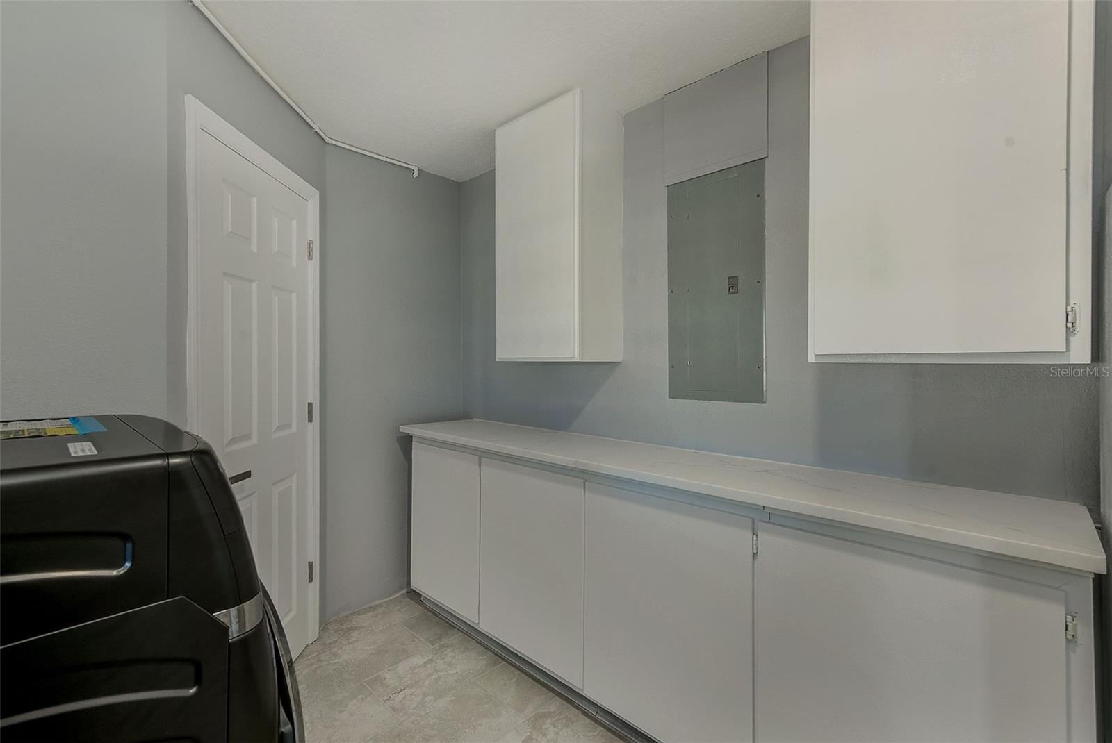 Image 28 of 45 For 6208 Florida Circle E