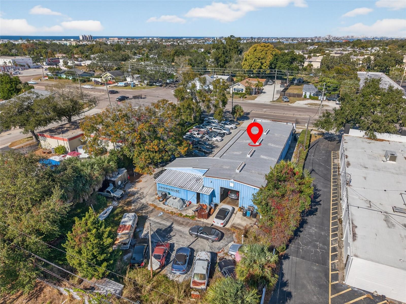 Image 3 of 11 For 14286 Walsingham Rd