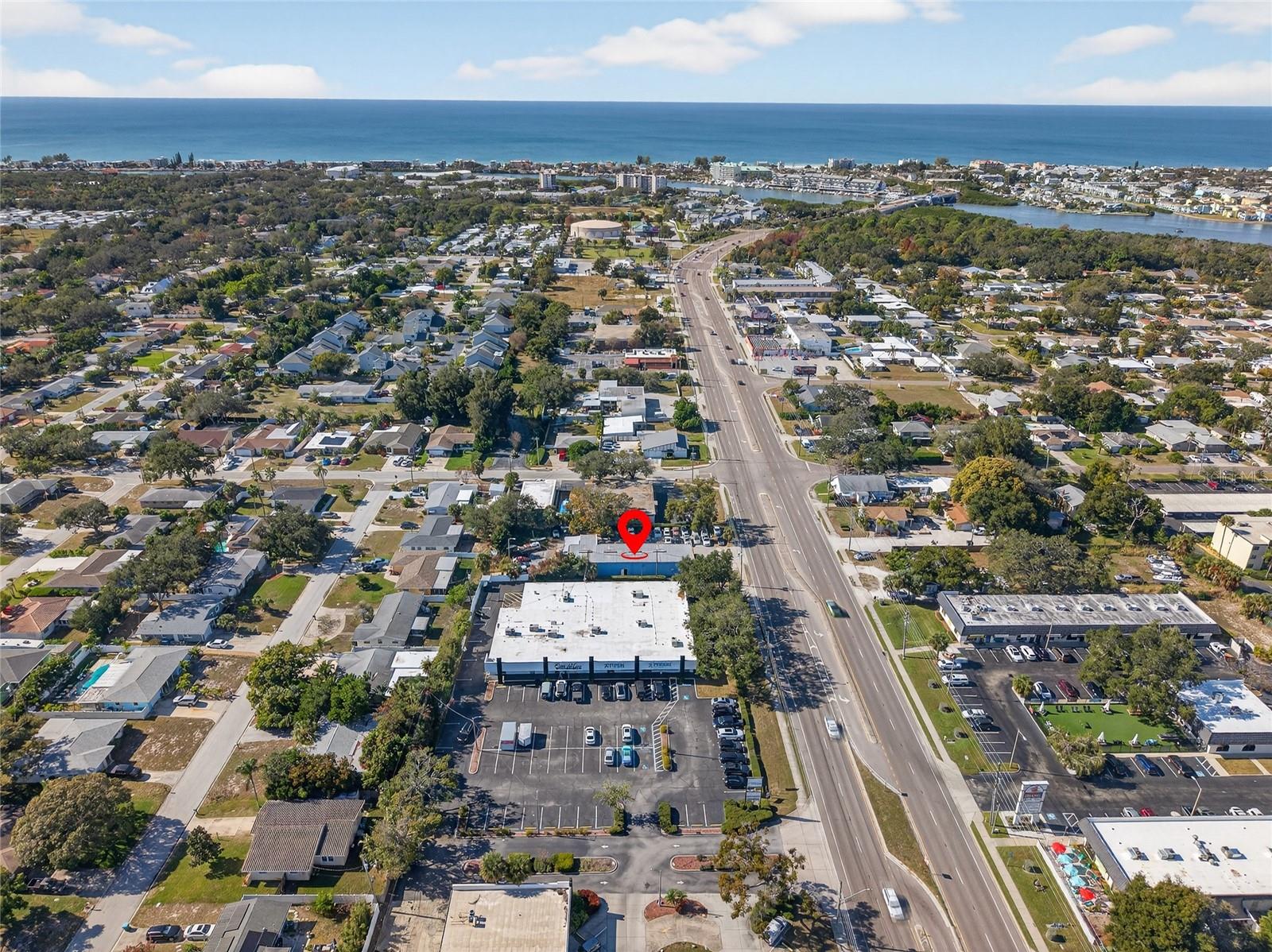 Image 8 of 11 For 14286 Walsingham Rd