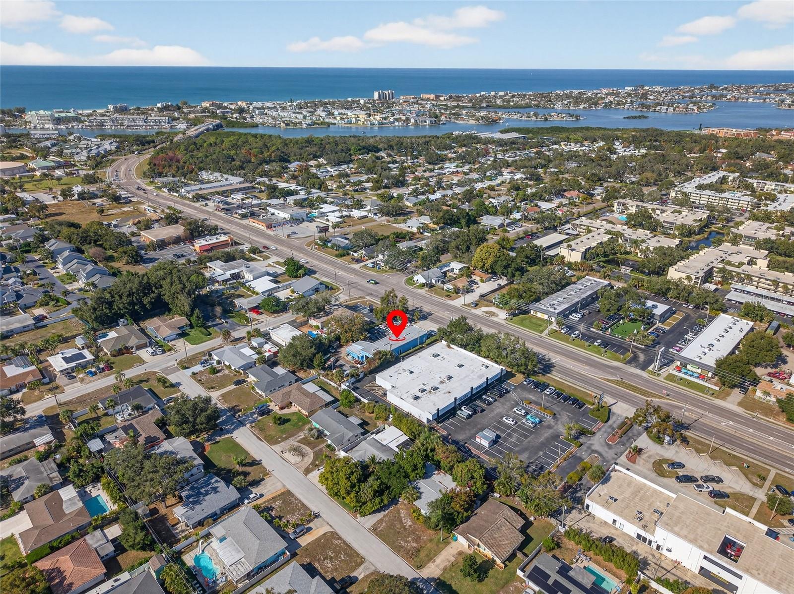 Image 9 of 11 For 14286 Walsingham Rd