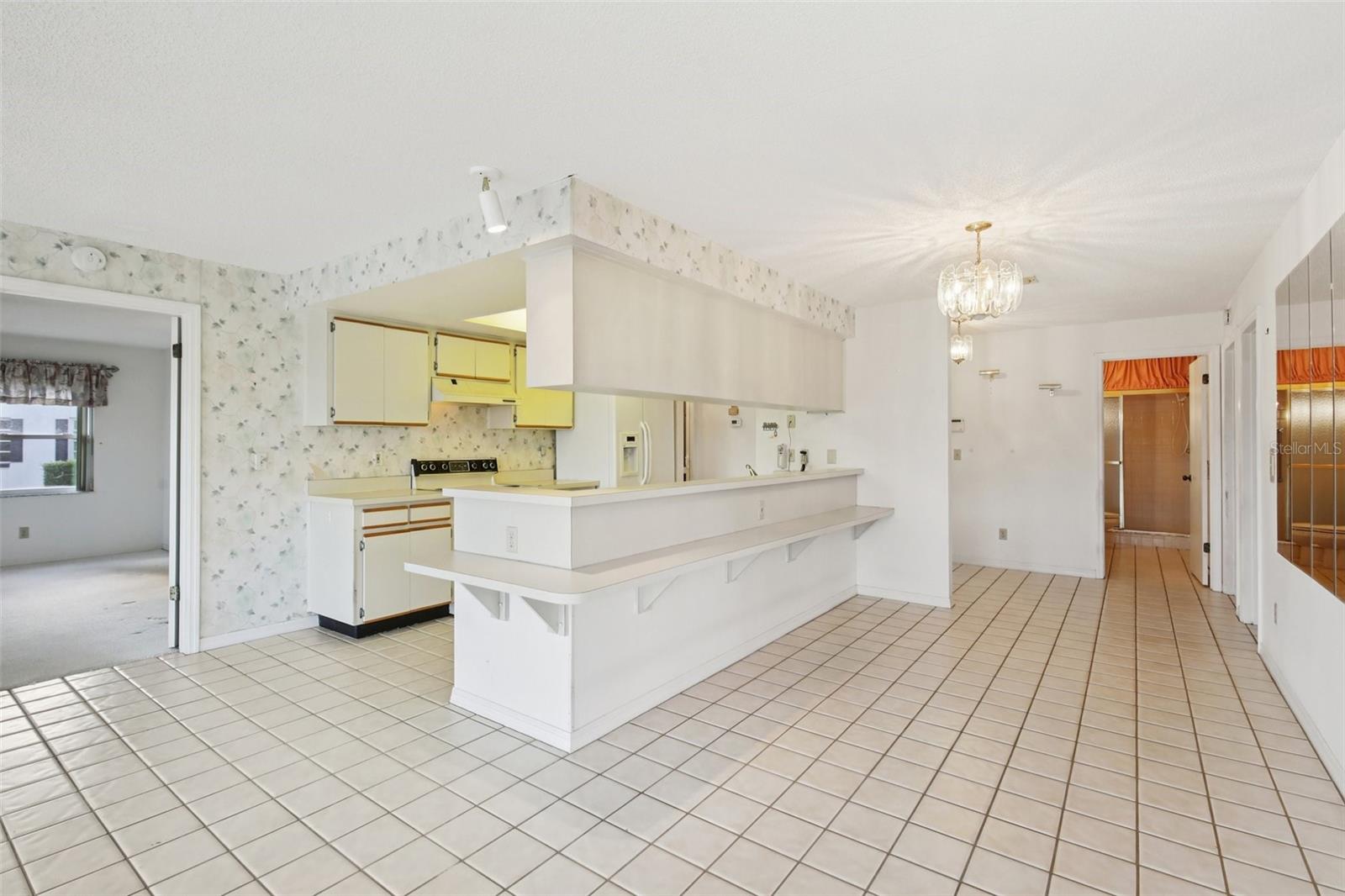 Image 14 of 62 For 706 Westmont Way