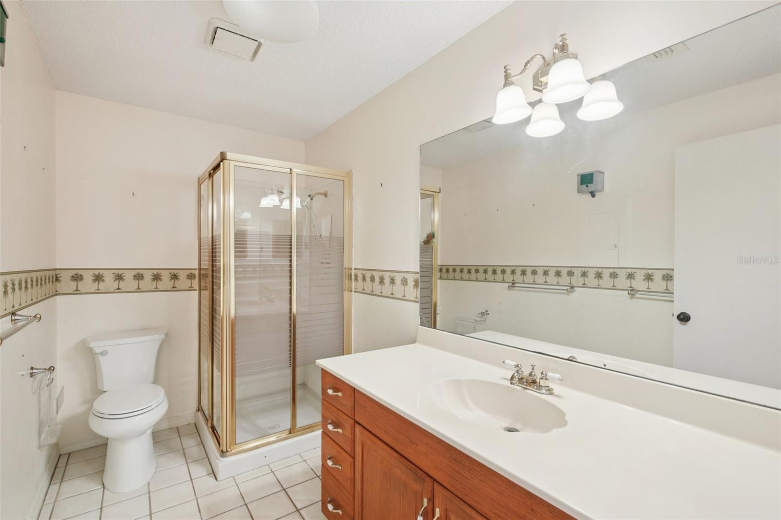 Image 33 of 62 For 706 Westmont Way