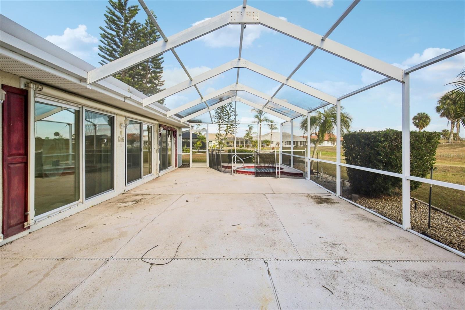 Image 36 of 62 For 706 Westmont Way