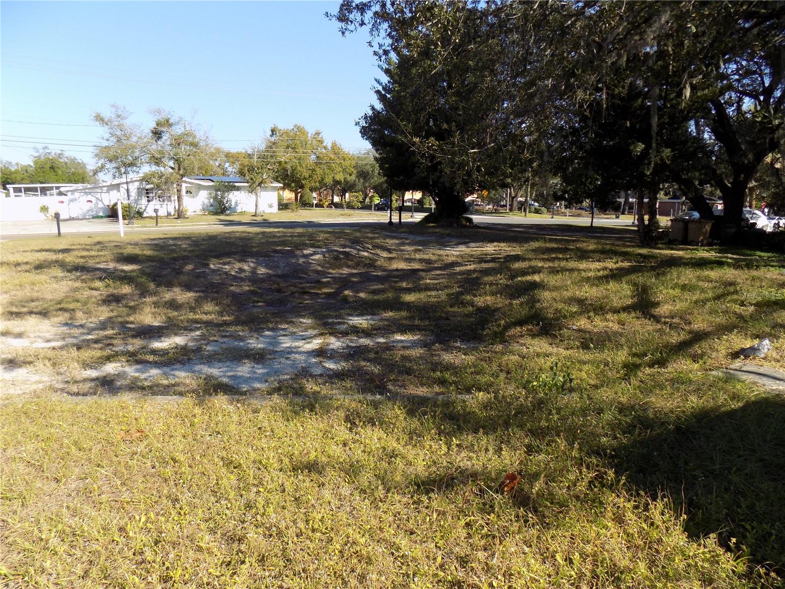 Listing photo id 4 for 5509 Temple Heights Road