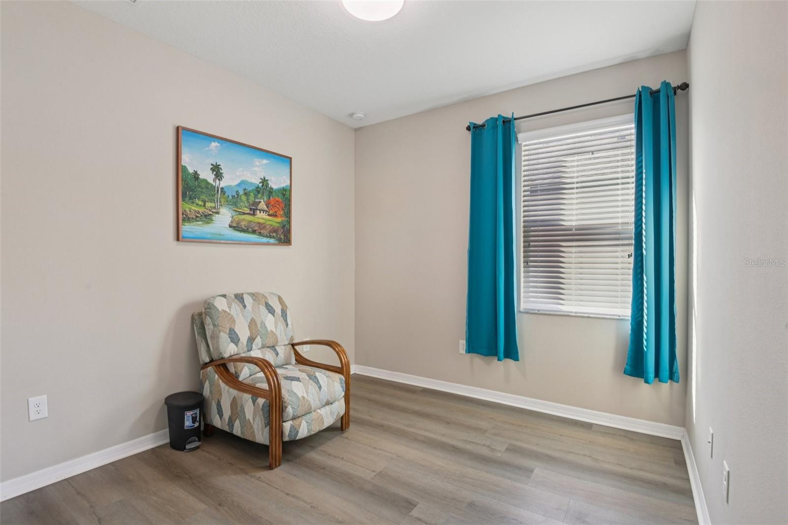 Image 12 of 35 For 17647 Cortes Creek Boulevard