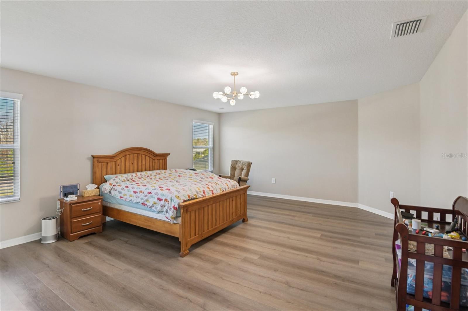 Image 18 of 35 For 17647 Cortes Creek Boulevard