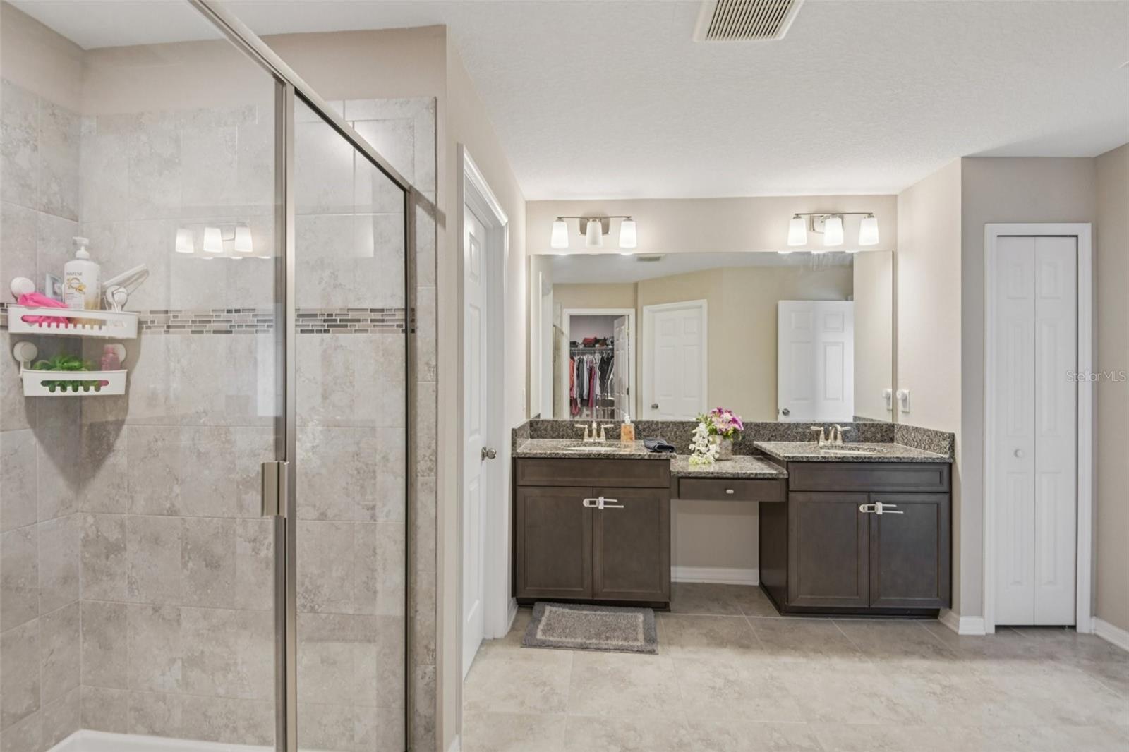 Image 21 of 35 For 17647 Cortes Creek Boulevard