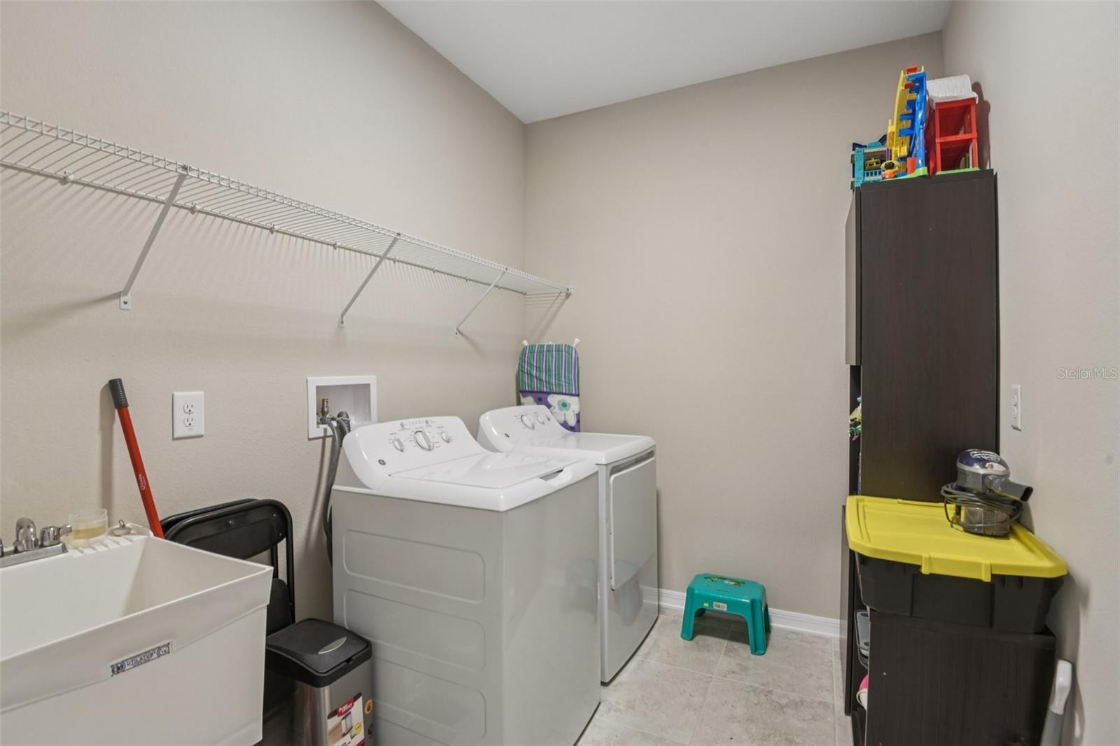 Image 28 of 35 For 17647 Cortes Creek Boulevard