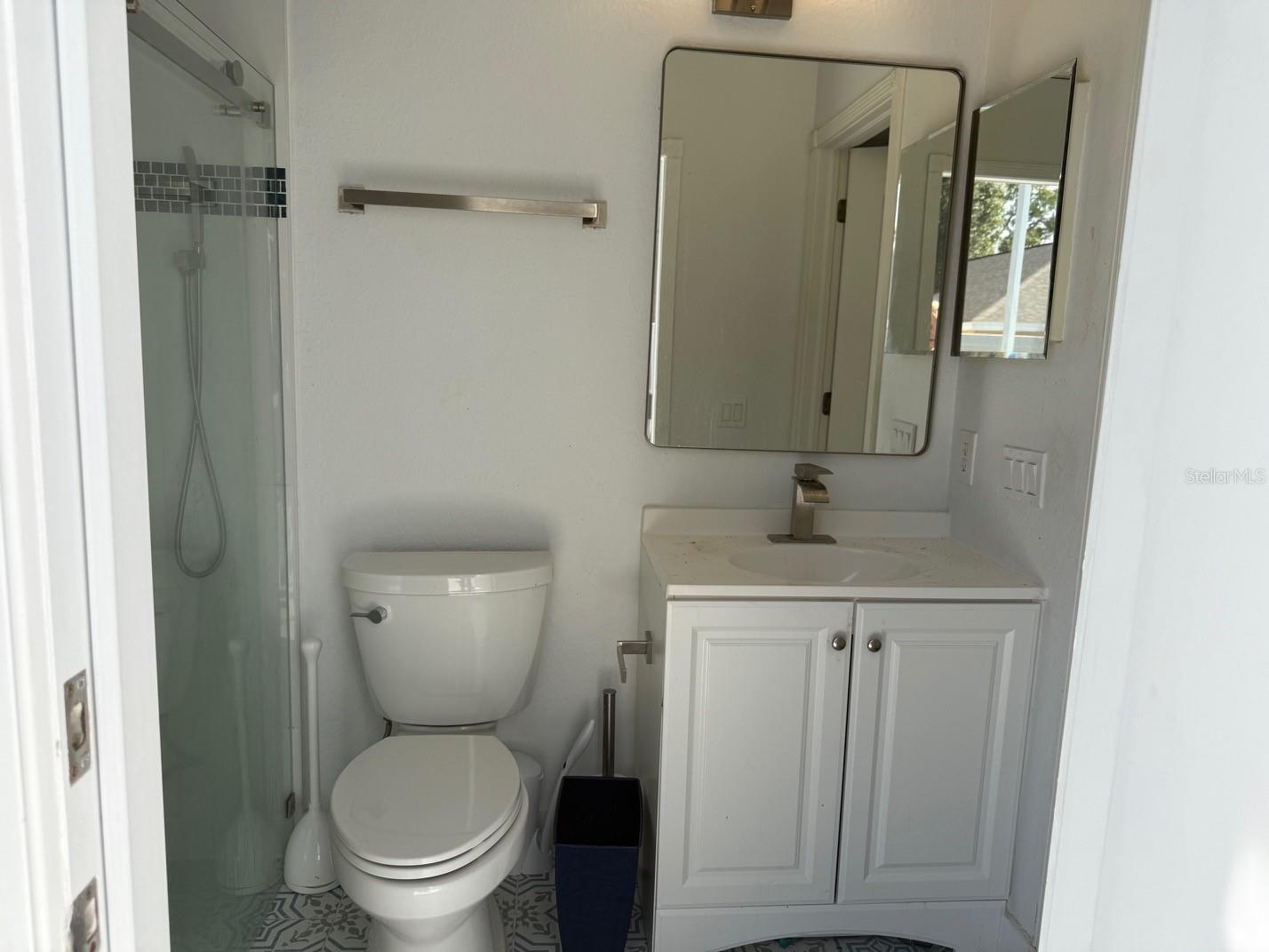 Image 18 of 21 For 319 Country Vineyard Drive