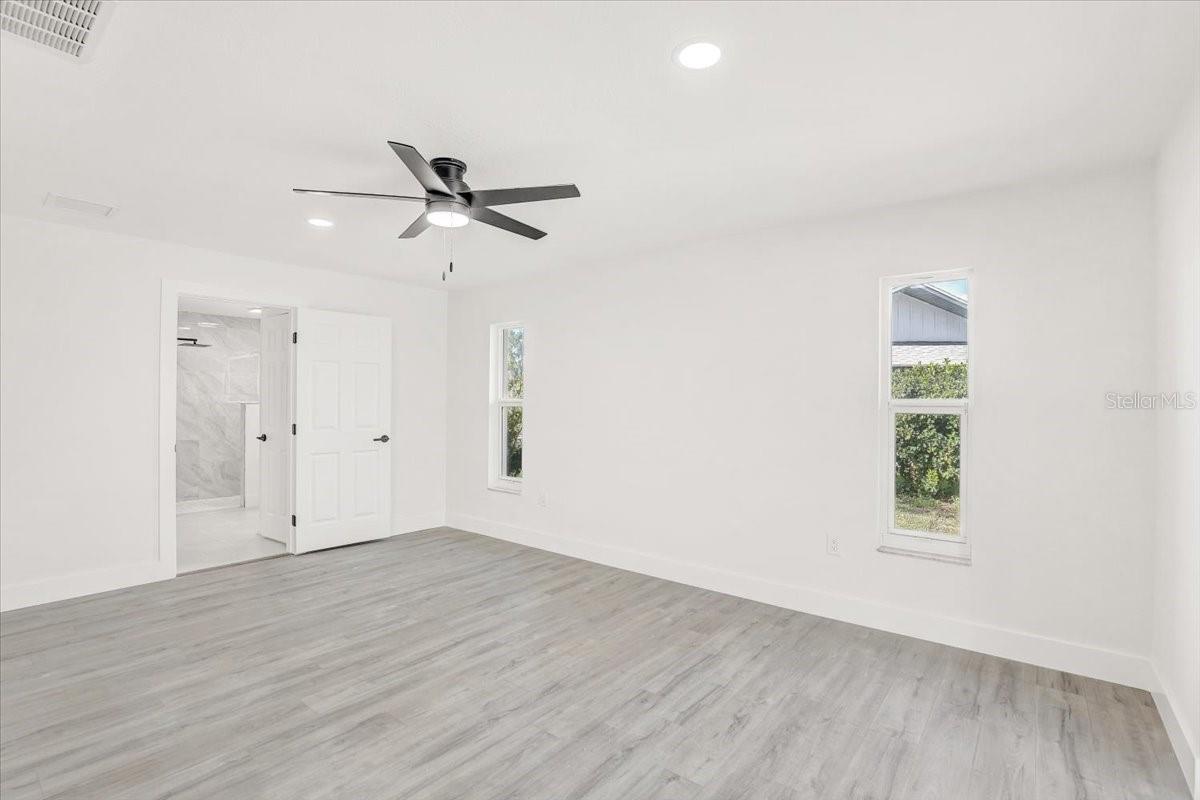 Image 15 of 57 For 1332 Whispering Lane