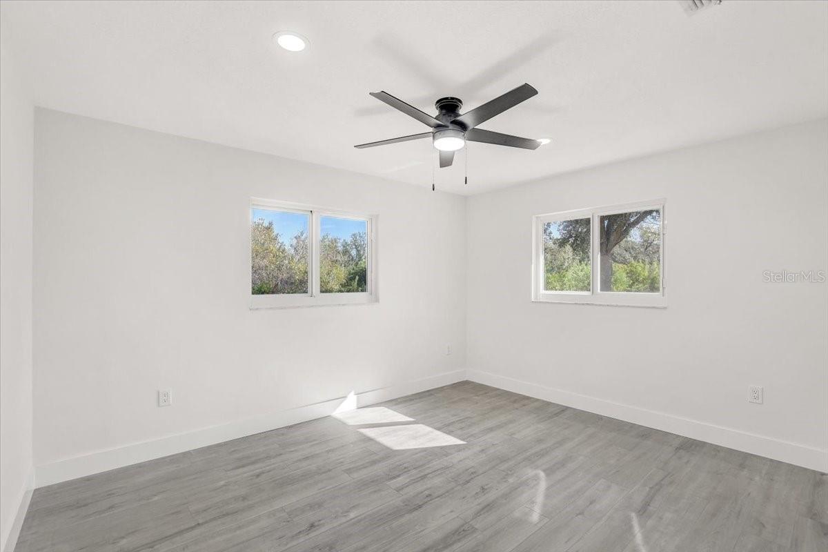 Image 28 of 57 For 1332 Whispering Lane